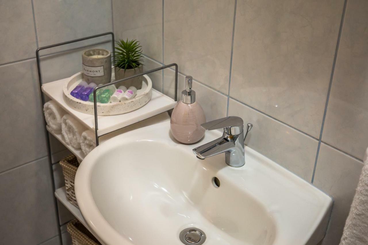 Apartments Lana Макарска Екстериор снимка